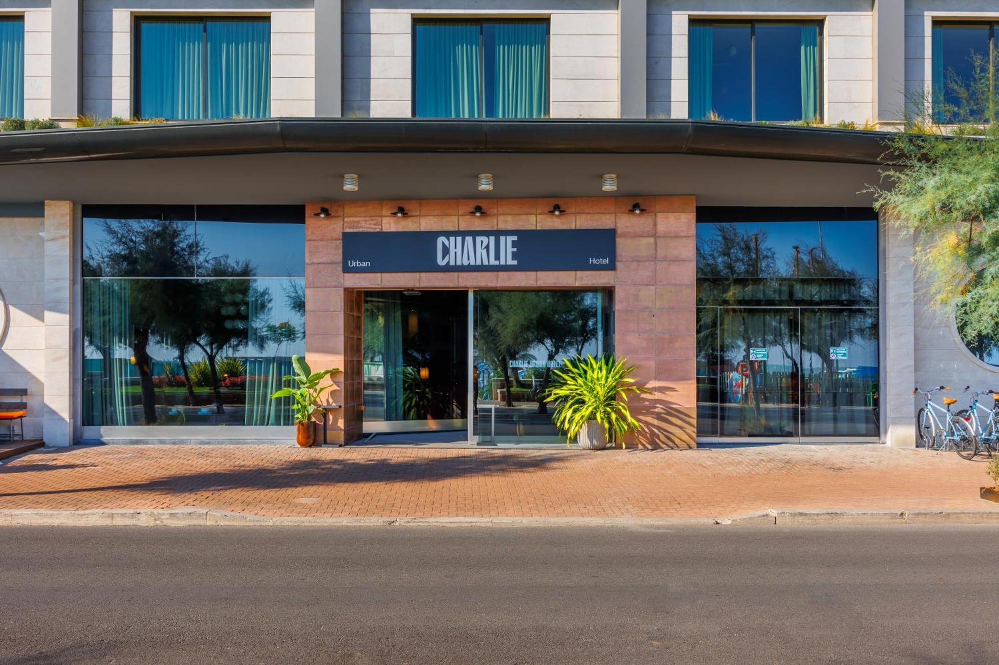 Uappala Hotel Cruiser Pesaro Esterno foto