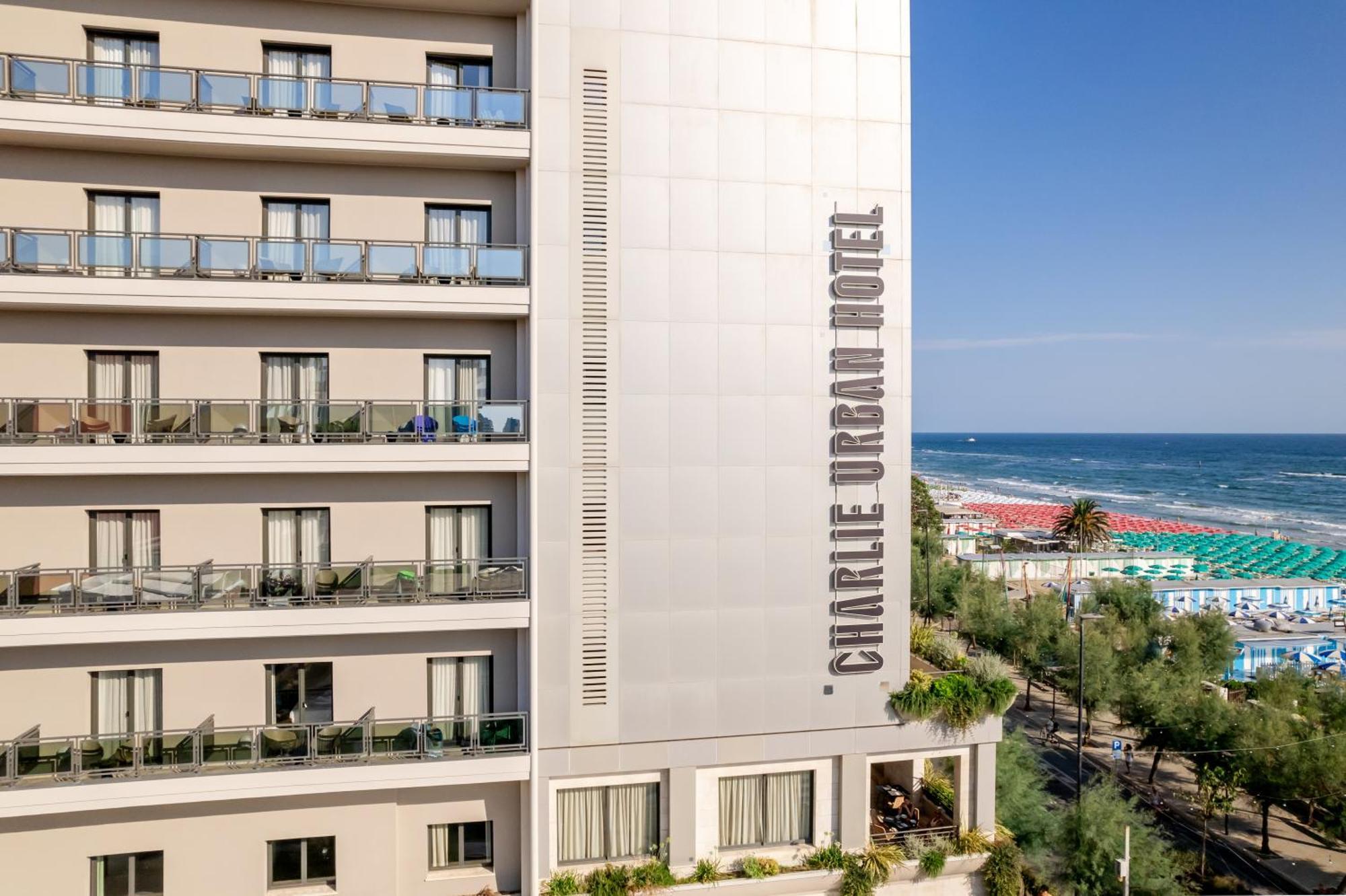 Uappala Hotel Cruiser Pesaro Esterno foto